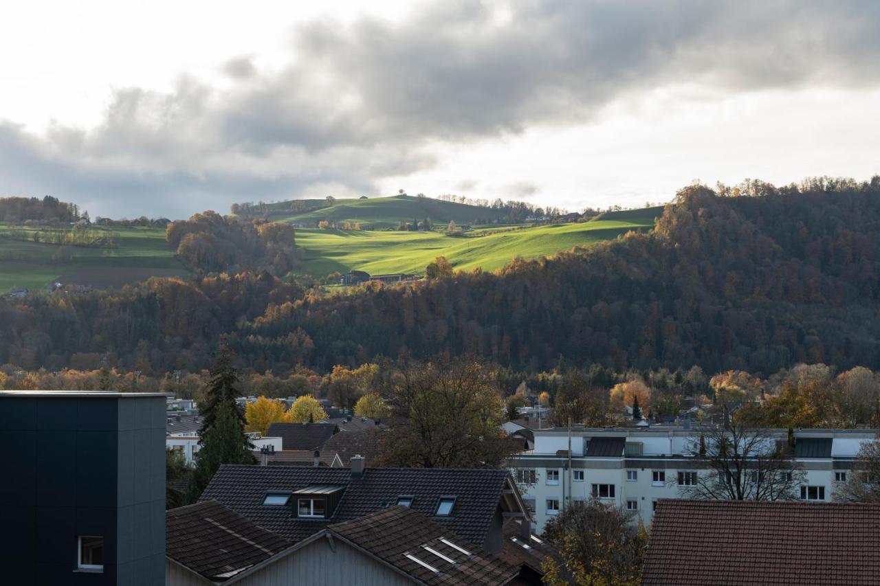 Senevita Dorfmatt Ferienwohnungen Und Apartments Münsingen Exterior foto